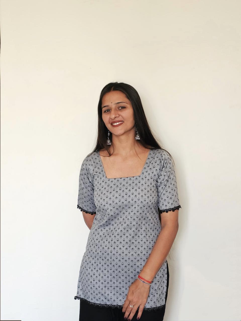 Chandani Booti Kurti